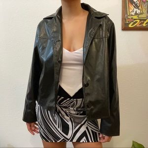 🌸 Vintage Black Textured Leather Jacket